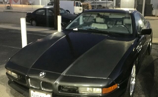 1992 Gray BMW 8-Series Coupe