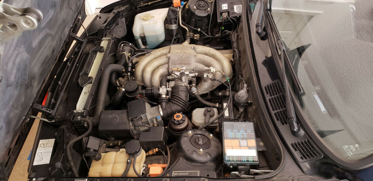 1992 Black BMW 3-Series Convertible