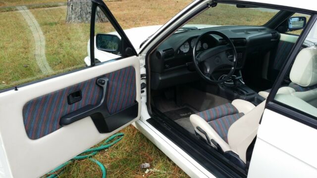 1992 White BMW 3-Series Convertible