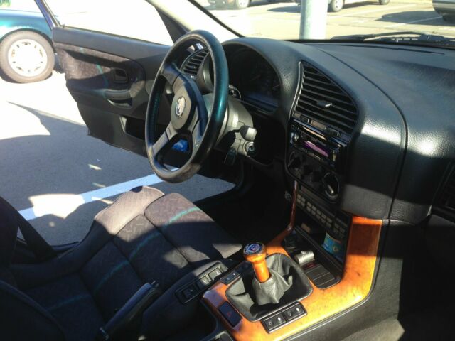 1980 Blue BMW 3-Series Sedan