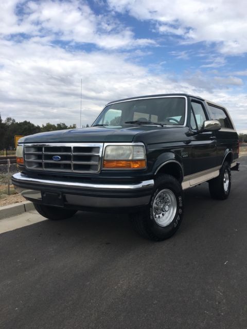 1992 Green Ford Bronco SUV