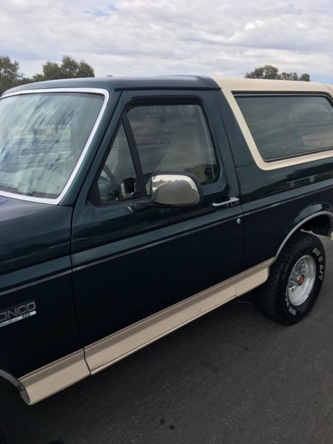 1992 Green Ford Bronco SUV