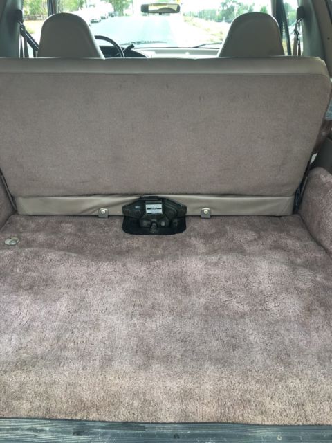 1992 Green Ford Bronco SUV