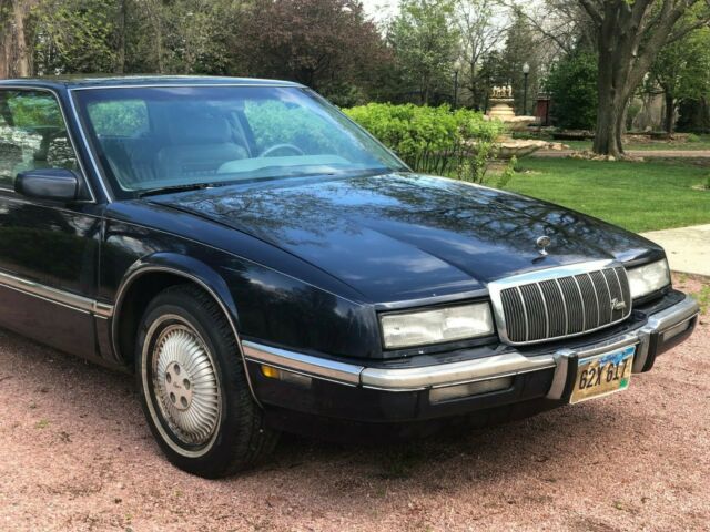 1992 Blue Buick Riviera Coupe