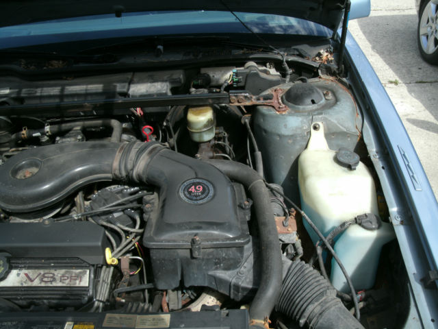 1992 Green Cadillac DeVille Sedan