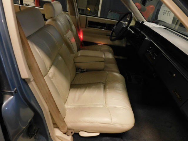 1992 Blue Cadillac DeVille Sedan