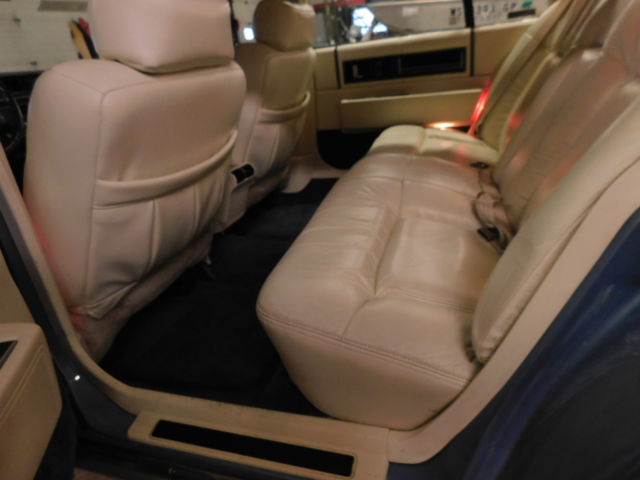 1992 Blue Cadillac DeVille Sedan