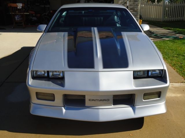 1992 Silver Chevrolet Camaro Coupe