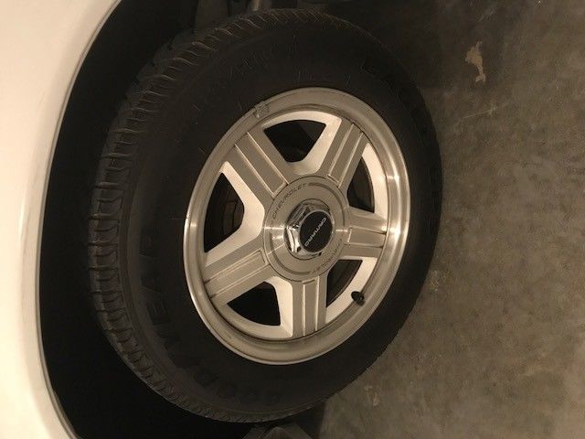 1992 White Chevrolet Camaro Convertible