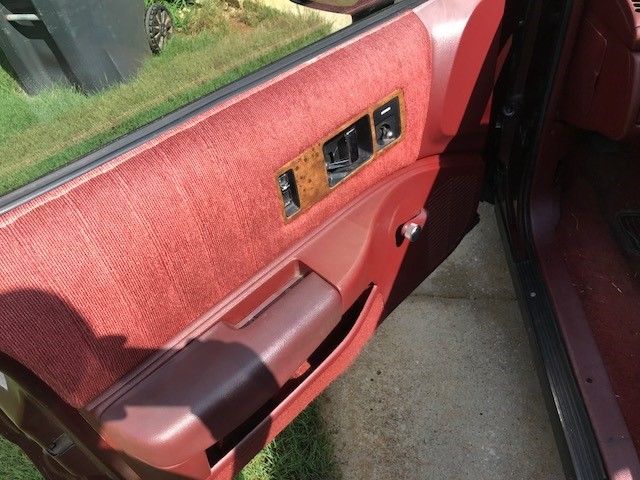 1992 Burgundy Chevrolet Capriceold