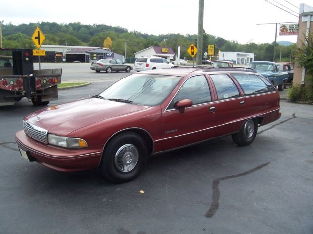 1992 Burgundy Chevrolet Capriceold Wagon