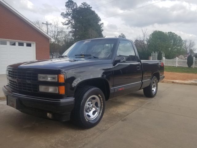 1992 Black Chevrolet Silverado 1500