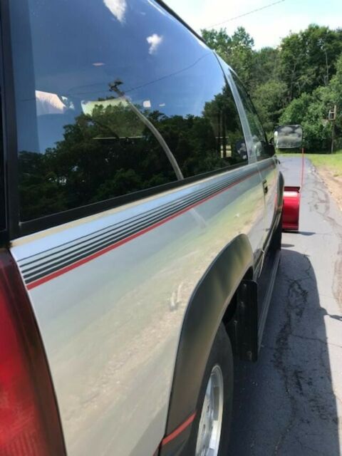 1992 Silver Chevrolet Blazer SUV