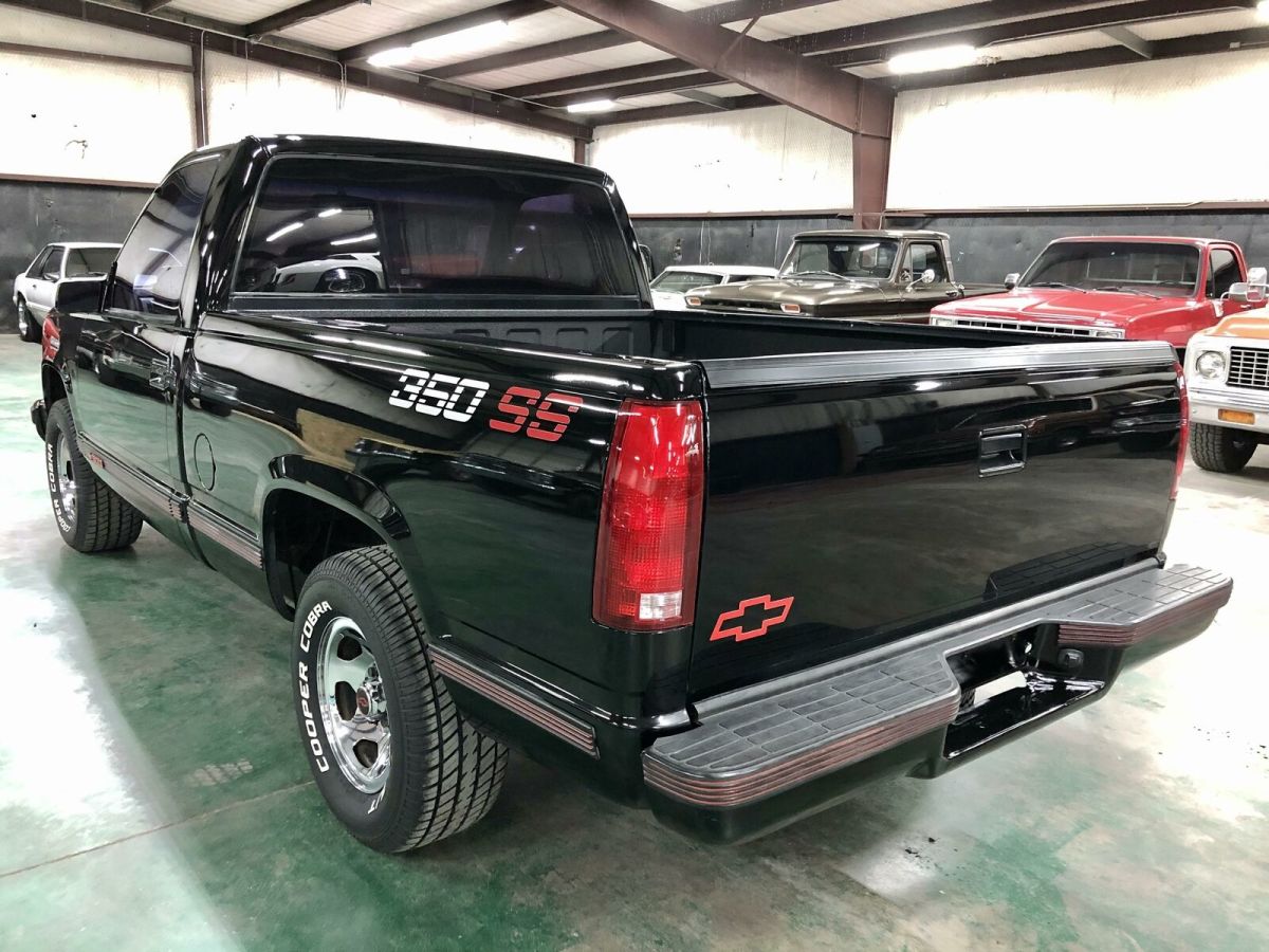 1992 Black Chevrolet C/K Pickup 1500 --