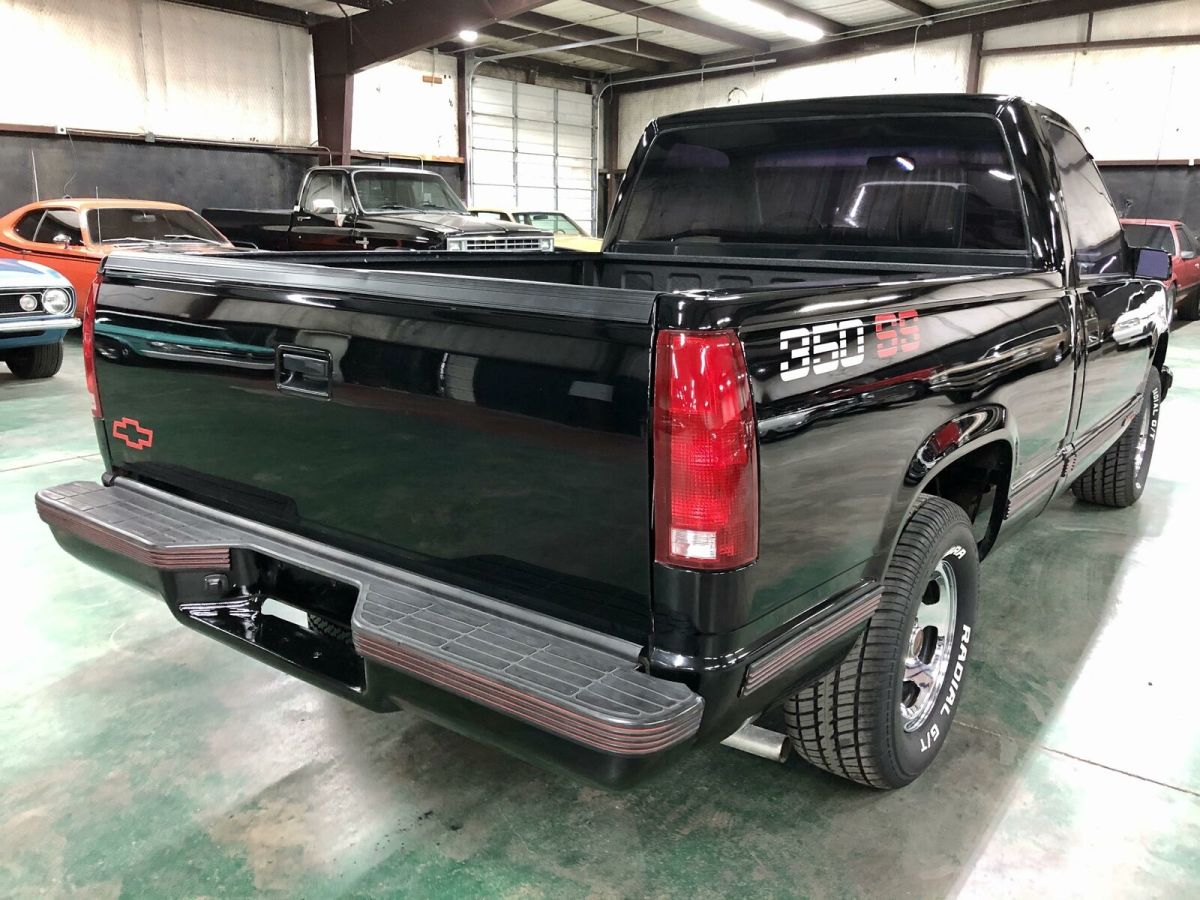 1992 Black Chevrolet C/K Pickup 1500 --