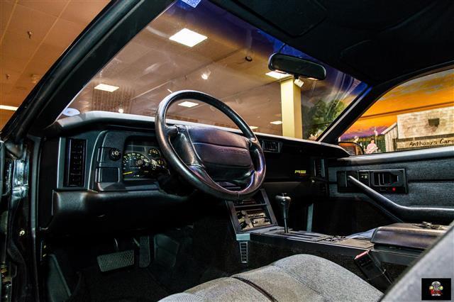 1992 Black Chevrolet Camaro --