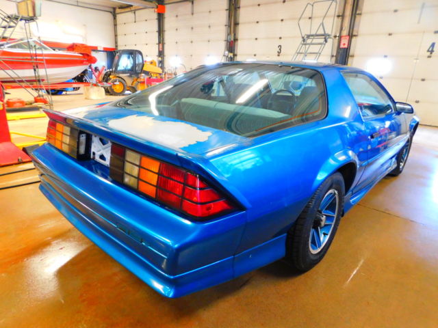 1992 Blue Chevrolet Camaro Coupe