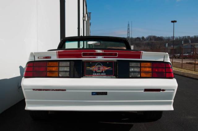 1992 White Chevrolet Camaro Convertible