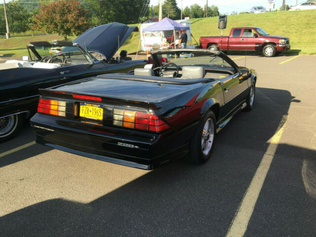 1992 Black Chevrolet Camaro Convertible