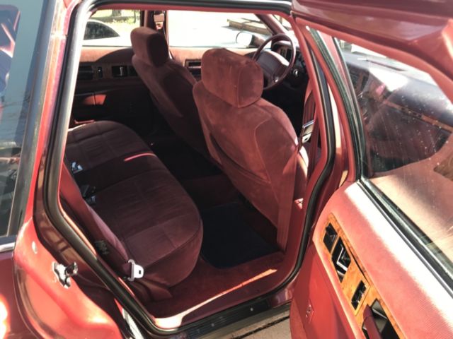 1992 Red Chevrolet Capriceold Coupe