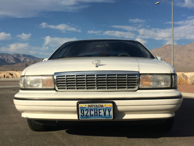 1992 White Chevrolet Capriceold Sedan