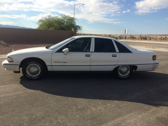 1992 White Chevrolet Capriceold Sedan