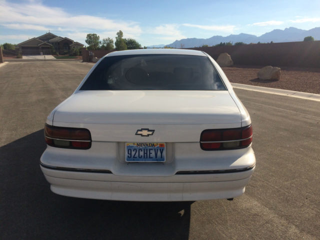 1992 White Chevrolet Capriceold Sedan
