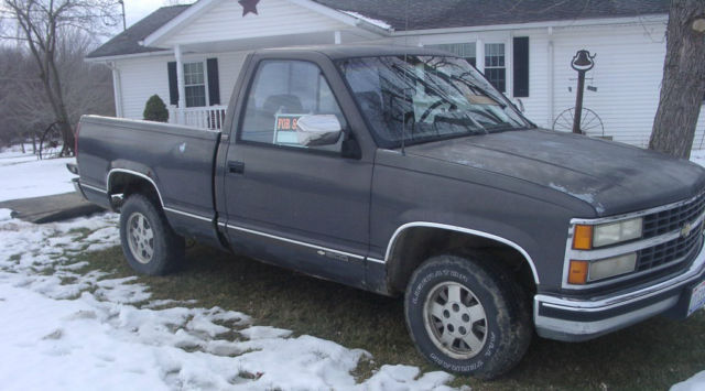 1992 Gray Chevrolet C/K Pickup 1500 short bed