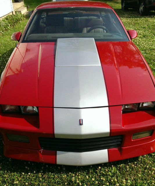 1992 Red Chevrolet Camaro Coupe