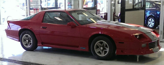 1992 Red Chevrolet Camaro Coupe