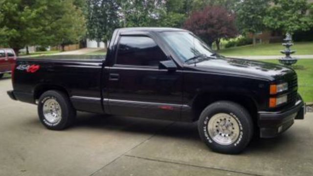 1992 Black Chevrolet C/K Pickup 1500 Cab & Chassis