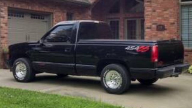 1992 Black Chevrolet C/K Pickup 1500 Cab & Chassis