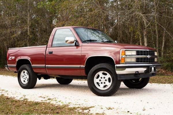 1992 Red Chevrolet C/K Pickup 1500 Standard Cab Pickup