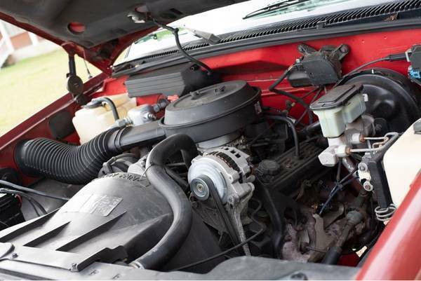 1992 Red Chevrolet C/K Pickup 1500 Standard Cab Pickup