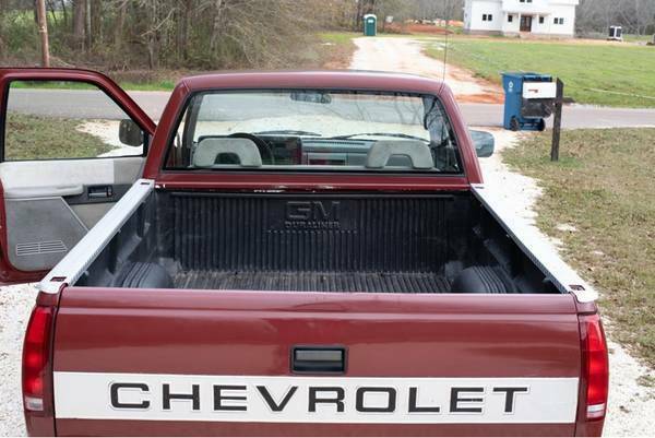 1992 Red Chevrolet C/K Pickup 1500 Standard Cab Pickup