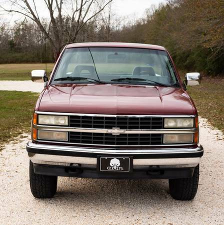 1992 Red Chevrolet C/K Pickup 1500 Standard Cab Pickup