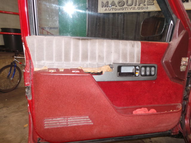 1992 Red Chevrolet C/K Pickup 1500 Standard Cab Pickup