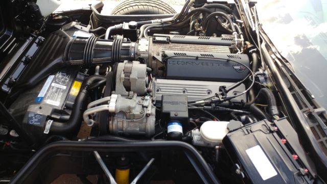 1992 White Chevrolet Corvette Convertible