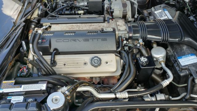 1992 White Chevrolet Corvette Convertible