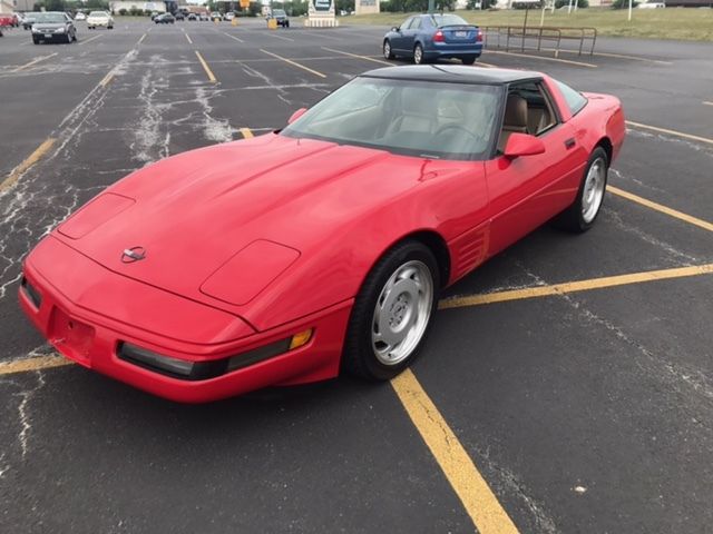 1992 Red Chevrolet Corvette Hatchback