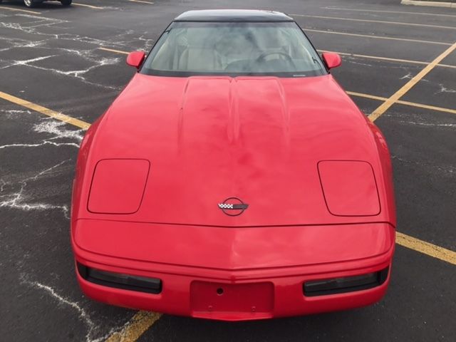1992 Red Chevrolet Corvette Hatchback
