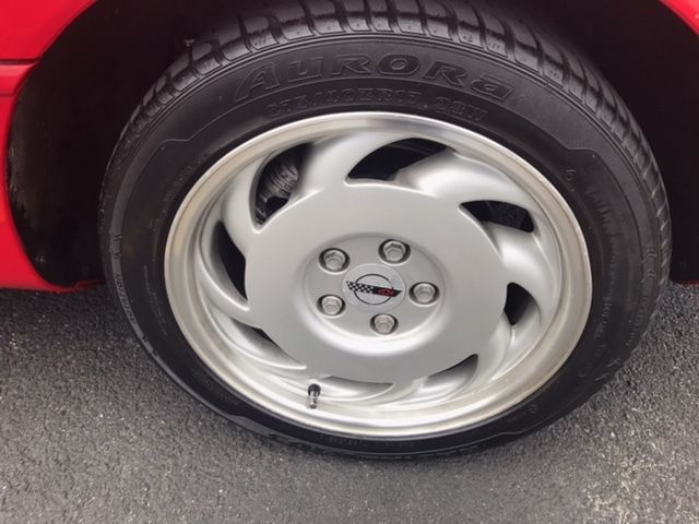 1992 Red Chevrolet Corvette Hatchback
