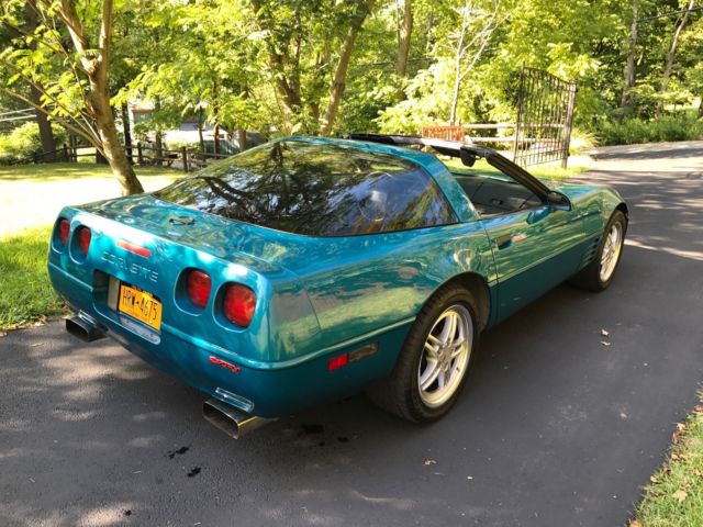 1992 Teal Chevrolet Corvette