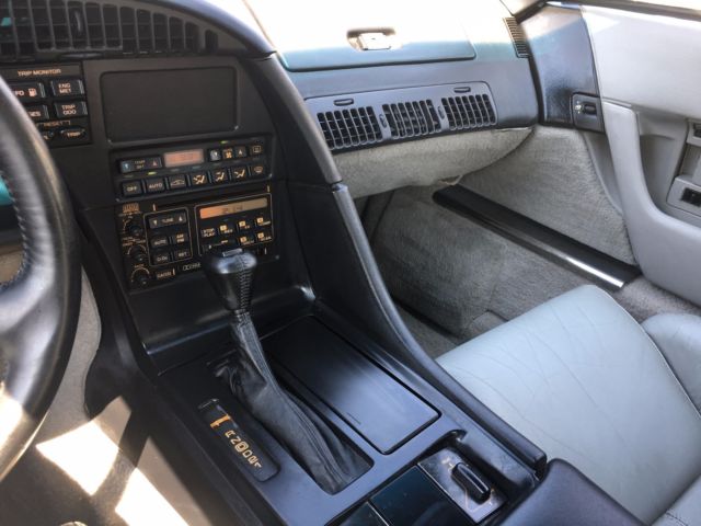 1992 White Chevrolet Corvette Hatchback
