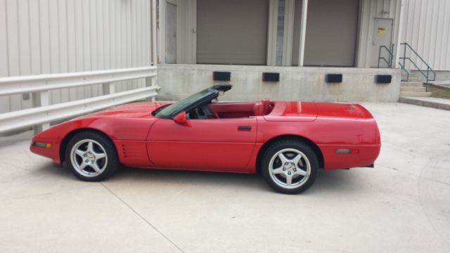 1992 Red Chevrolet Corvette Convertible