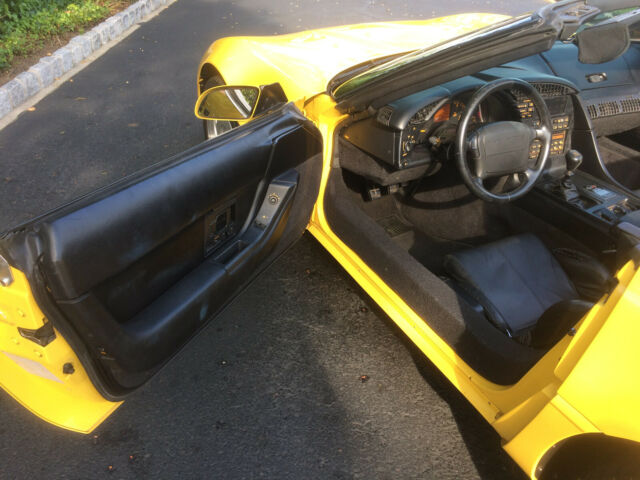 1992 Yellow Chevrolet Corvette Convertible