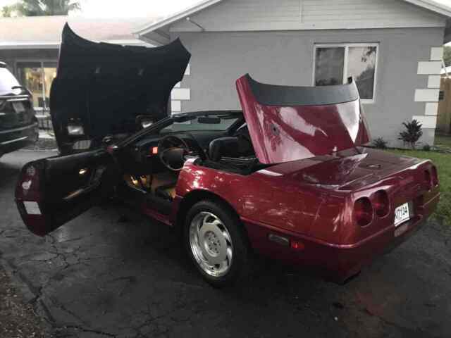 1992 Red Chevrolet Corvette Convertible