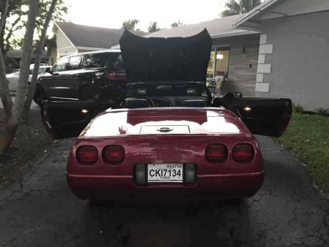 1992 Red Chevrolet Corvette Convertible