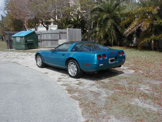 1992 BRIGHT AQUA METALIC Chevrolet Corvette Hatchback