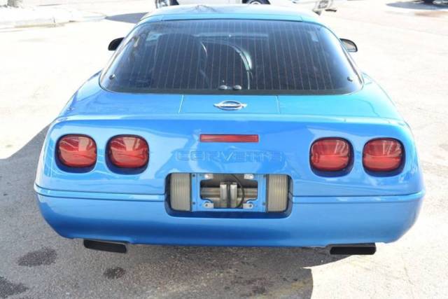 1992 Blue Chevrolet Corvette Hatchback